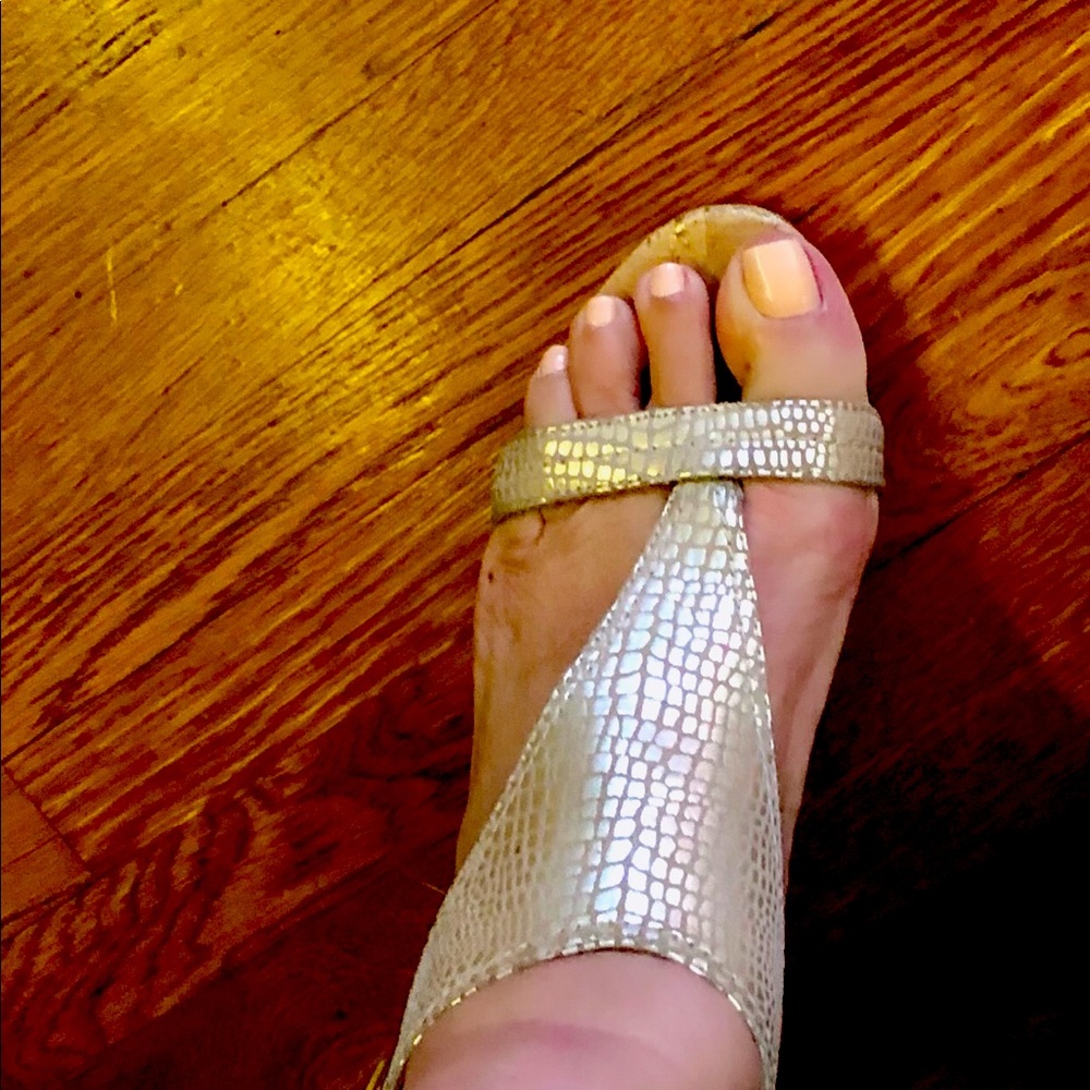 Donald Pliner Sandals